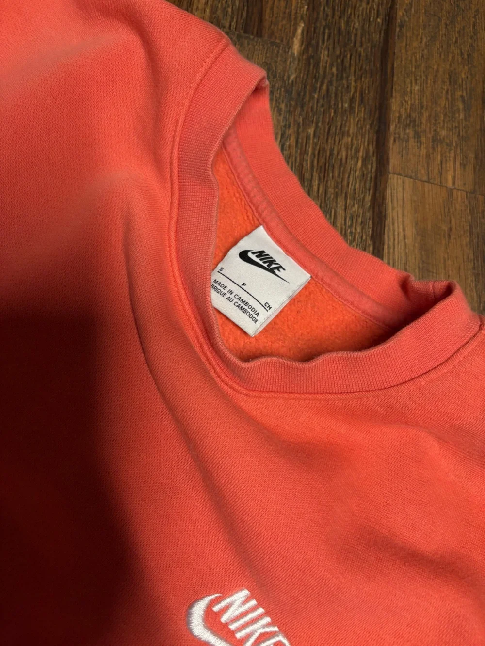 Nike Men's Coral-Orange Crewneck Sweatshirt